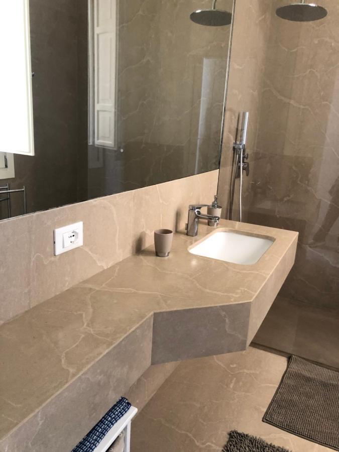 Bijou Apartment Trapani Bagian luar foto